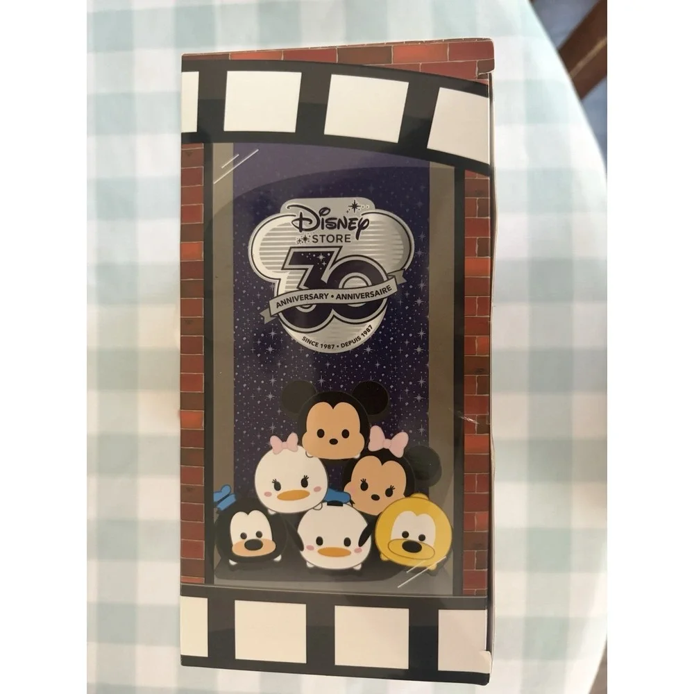 New Disney Cast Member Exclusive Tsum Tsum 6 Piece Set Mickey and Friends NIB